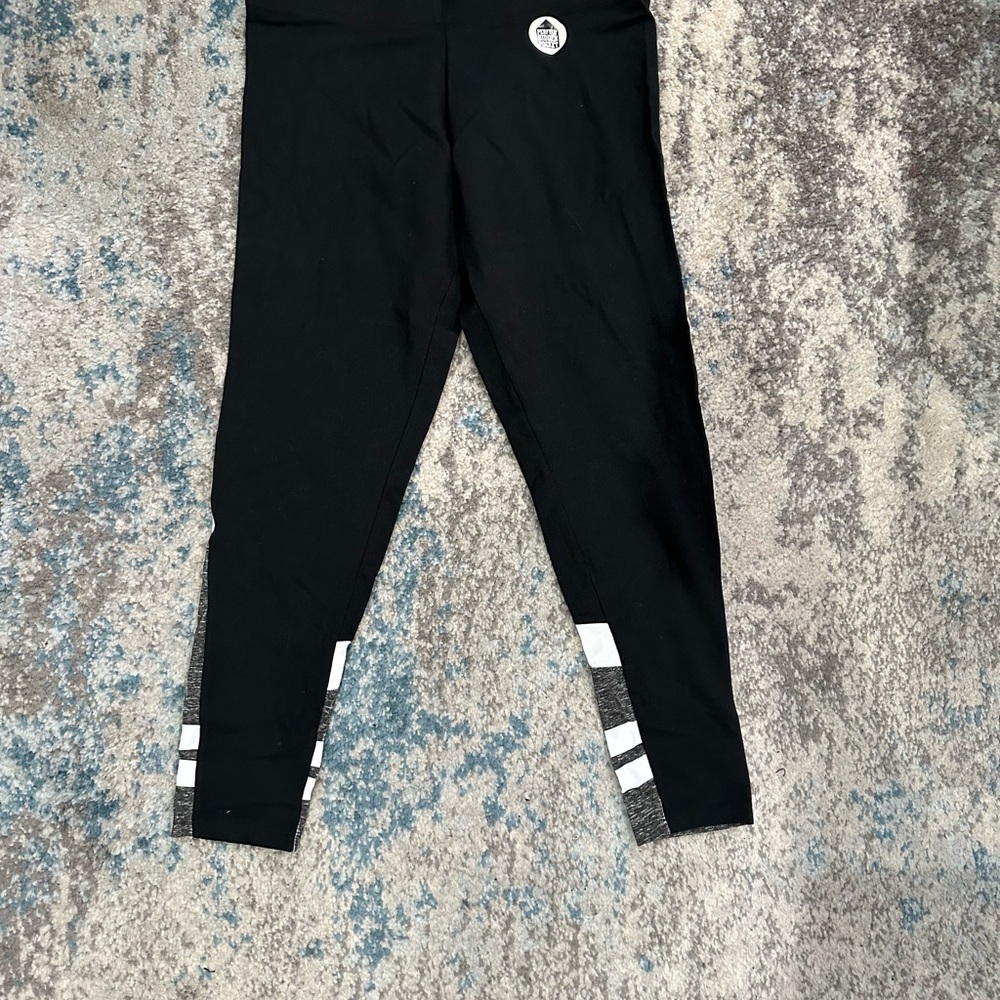 PINK Victoria's Secret Black Leggings